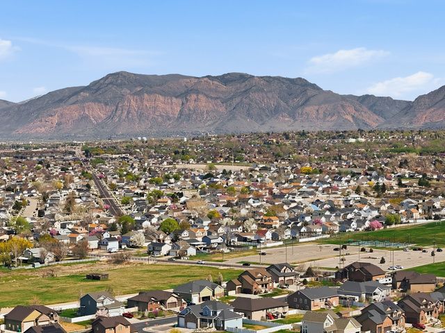 4540 W 5800 S, Hooper, UT 84315