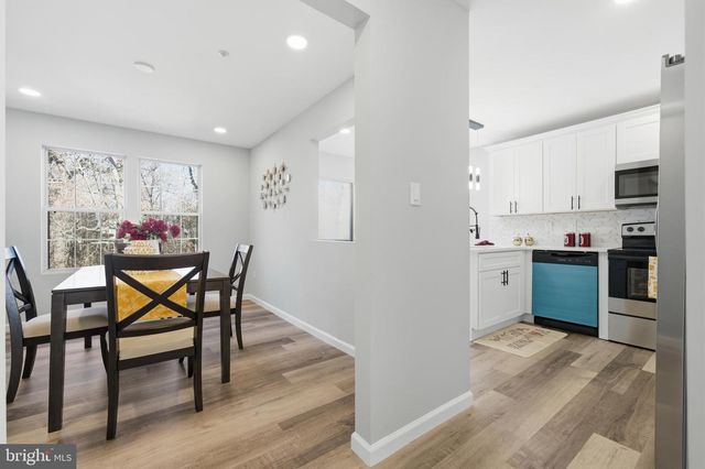 933 WESTLAKE DR, Bowie, MD 20721