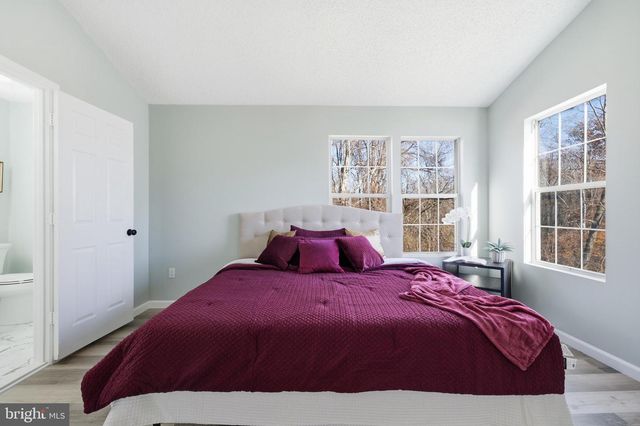 933 WESTLAKE DR, Bowie, MD 20721