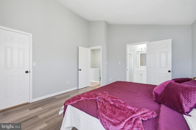 933 WESTLAKE DR, Bowie, MD 20721