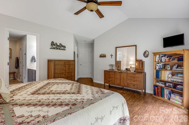 208 Snowy Egret Way, Hendersonville, NC 28792