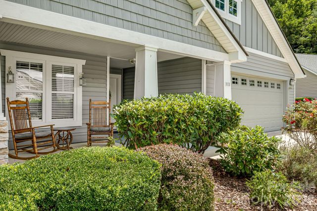 208 Snowy Egret Way, Hendersonville, NC 28792
