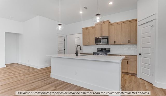 815 Haley Street, Tontitown, AR 72762