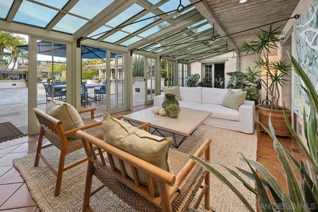 16337 Los Arboles, Rancho Santa Fe, CA 92067