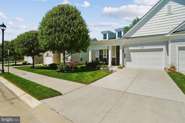 137 LONG POINT DR, Fredericksburg, VA 22406