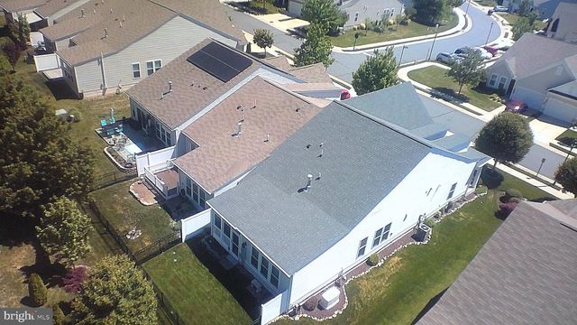 137 LONG POINT DR, Fredericksburg, VA 22406