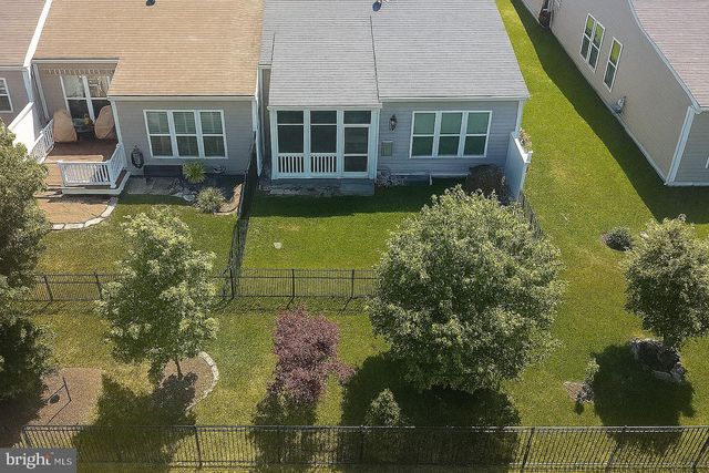 137 LONG POINT DR, Fredericksburg, VA 22406