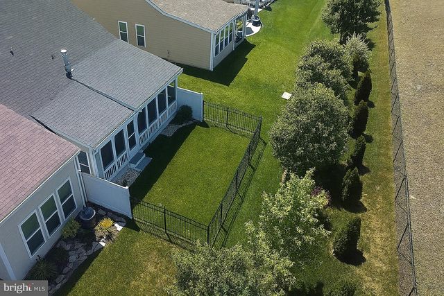 137 LONG POINT DR, Fredericksburg, VA 22406