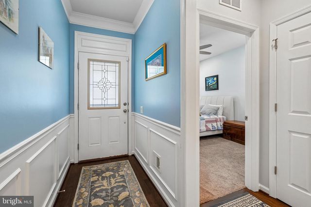 137 LONG POINT DR, Fredericksburg, VA 22406