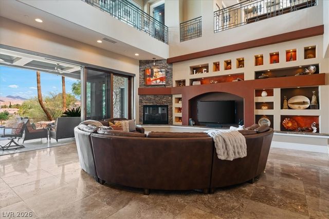 28 Via Siena Place, Henderson, NV 89011