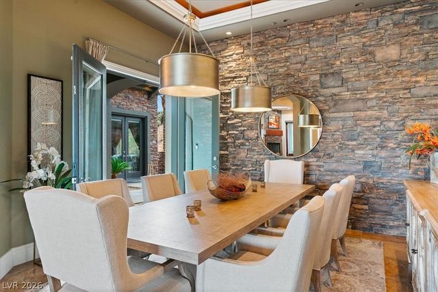 28 Via Siena Place, Henderson, NV 89011