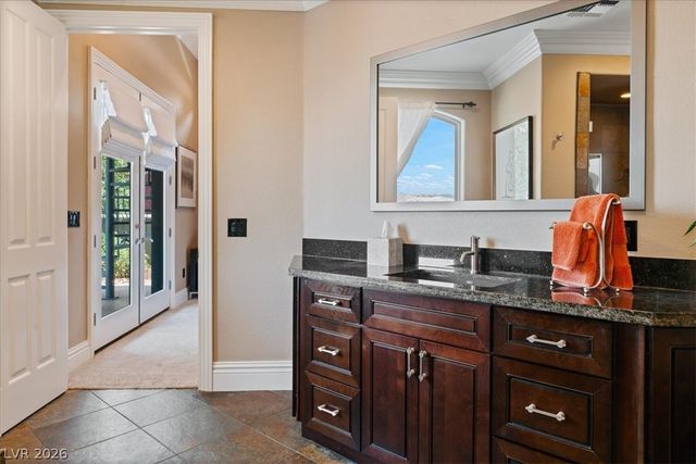 28 Via Siena Place, Henderson, NV 89011