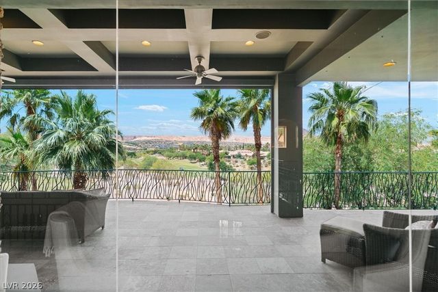 28 Via Siena Place, Henderson, NV 89011
