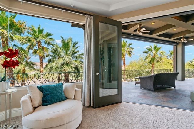 28 Via Siena Place, Henderson, NV 89011