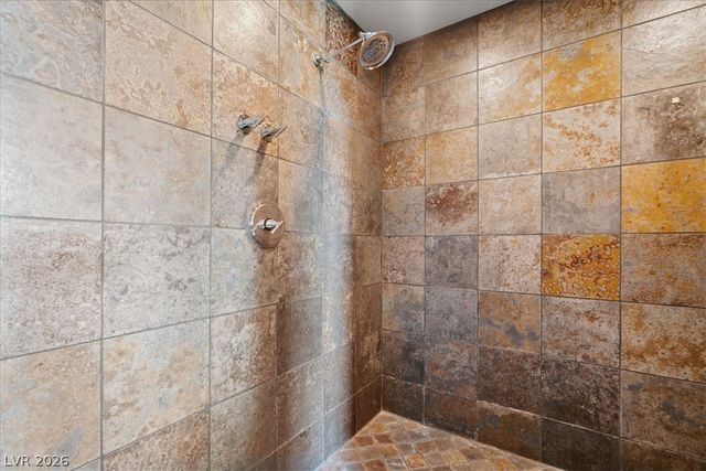 28 Via Siena Place, Henderson, NV 89011