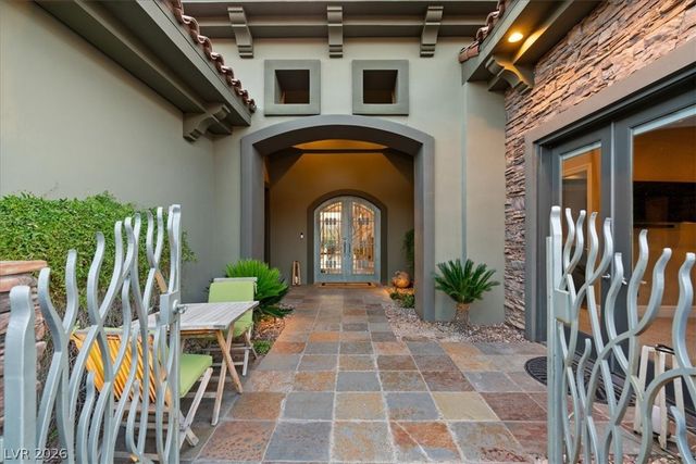 28 Via Siena Place, Henderson, NV 89011