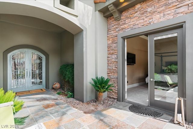 28 Via Siena Place, Henderson, NV 89011