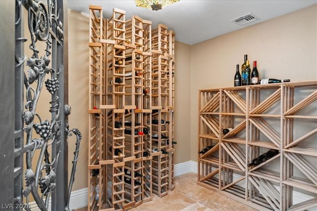 28 Via Siena Place, Henderson, NV 89011