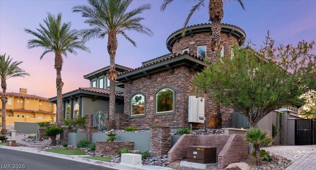 28 Via Siena Place, Henderson, NV 89011