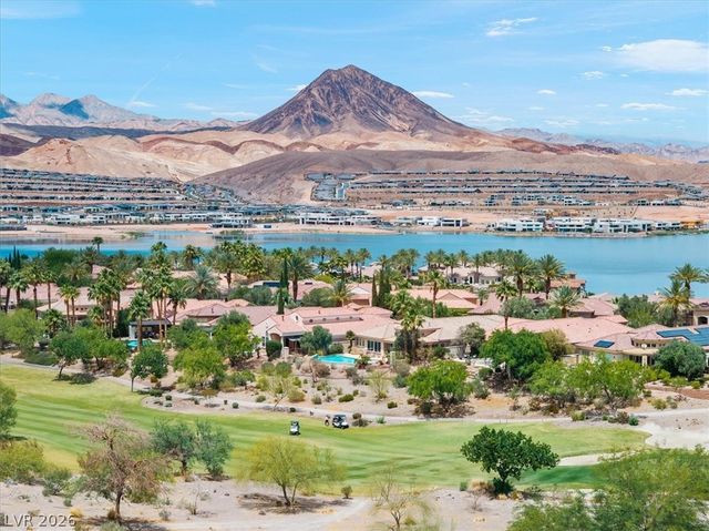 28 Via Siena Place, Henderson, NV 89011