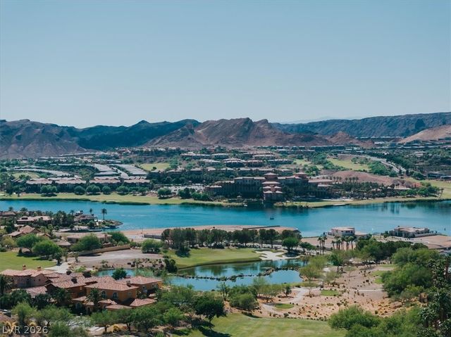 28 Via Siena Place, Henderson, NV 89011