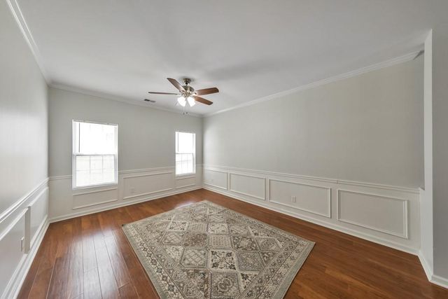 221 Courtland Oaks Drive SW, Marietta, GA 30060