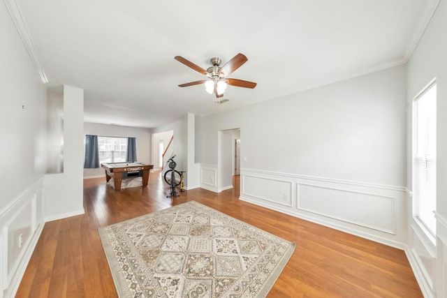 221 Courtland Oaks Drive SW, Marietta, GA 30060