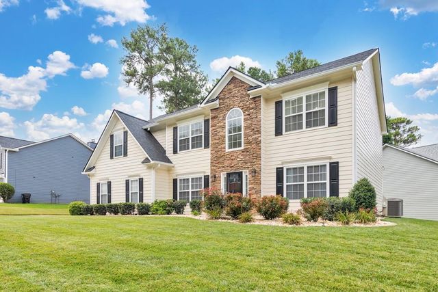 221 Courtland Oaks Drive SW, Marietta, GA 30060