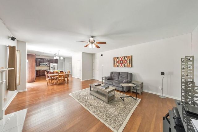 221 Courtland Oaks Drive SW, Marietta, GA 30060