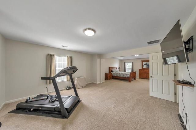 221 Courtland Oaks Drive SW, Marietta, GA 30060