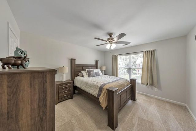 221 Courtland Oaks Drive SW, Marietta, GA 30060