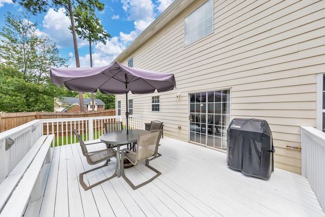 221 Courtland Oaks Drive SW, Marietta, GA 30060