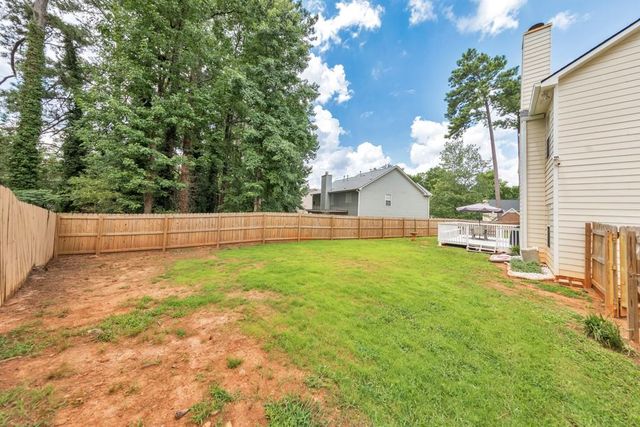 221 Courtland Oaks Drive SW, Marietta, GA 30060
