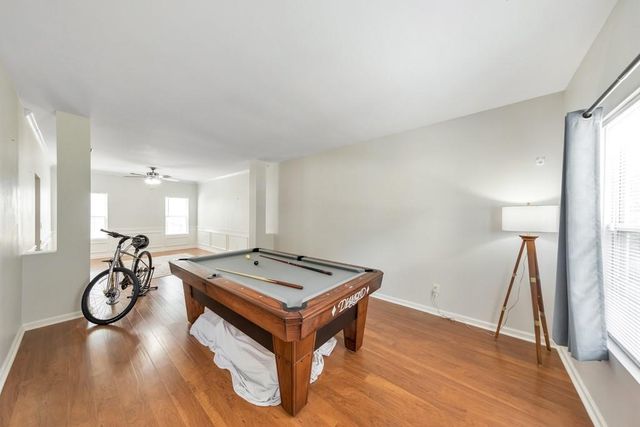 221 Courtland Oaks Drive SW, Marietta, GA 30060