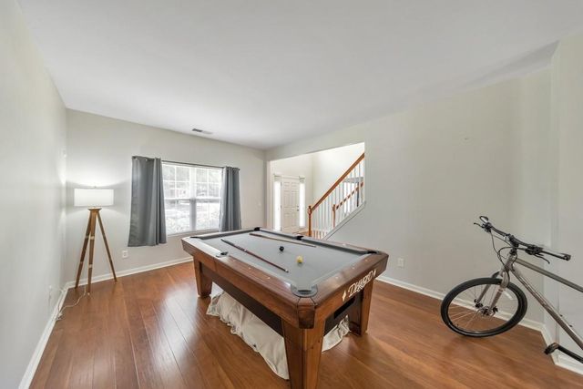 221 Courtland Oaks Drive SW, Marietta, GA 30060