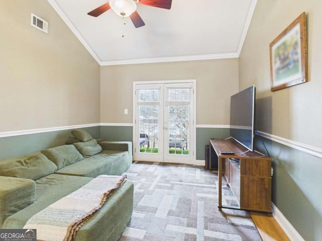 1055 Baxter Street 201, Athens, GA 30606