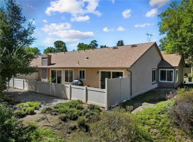 20042 AVENUE OF THE OAKS, Newhall, CA 91321
