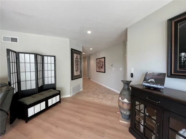 20042 AVENUE OF THE OAKS, Newhall, CA 91321