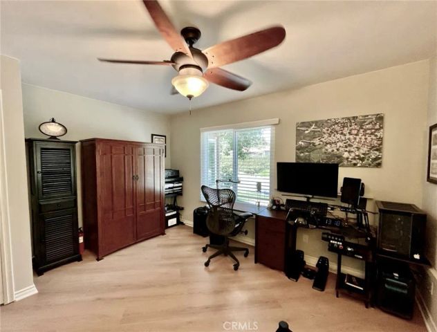 20042 AVENUE OF THE OAKS, Newhall, CA 91321