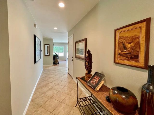 20042 AVENUE OF THE OAKS, Newhall, CA 91321