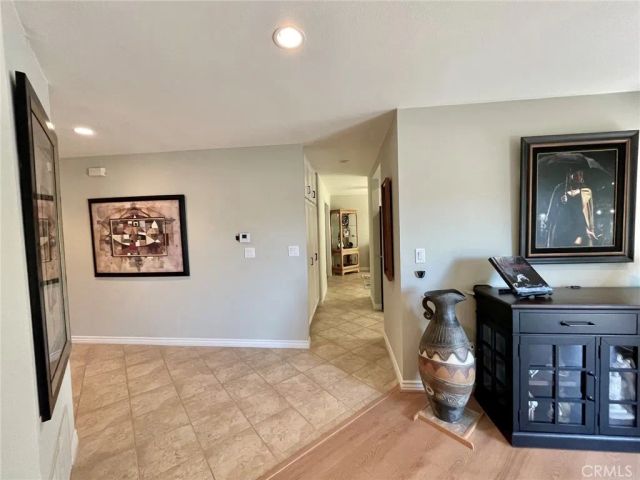 20042 AVENUE OF THE OAKS, Newhall, CA 91321