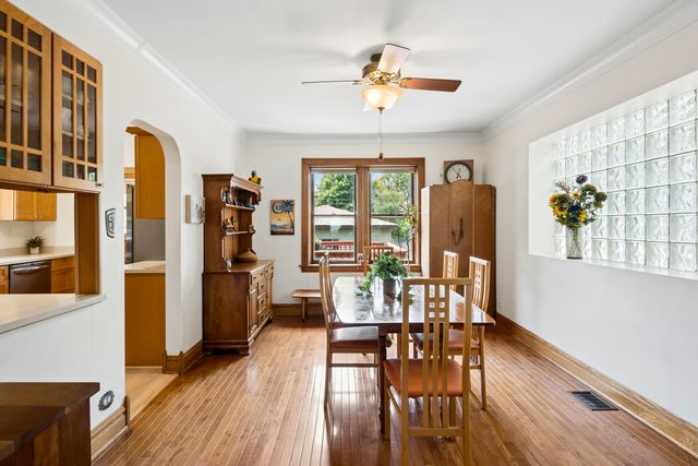 3640 Arthur Avenue, Brookfield, IL 60513
