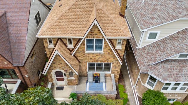 3640 Arthur Avenue, Brookfield, IL 60513