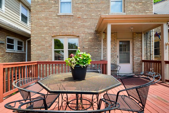 3640 Arthur Avenue, Brookfield, IL 60513
