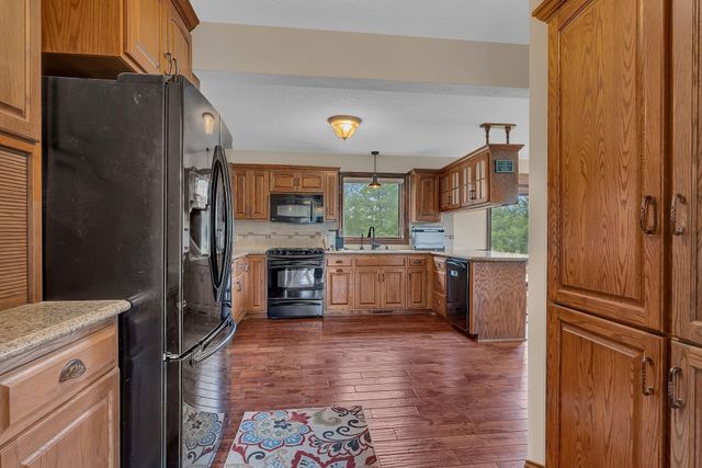 38798 County Road 2, Saint Joseph, MN 56374