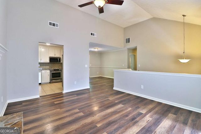 353 Fall View Court, Winder, GA 30680