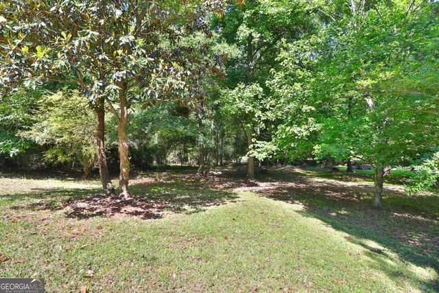 353 Fall View Court, Winder, GA 30680