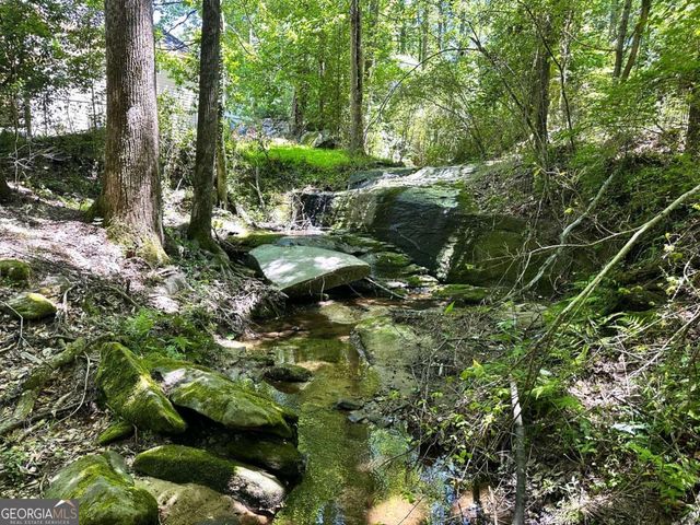 353 Fall View Court, Winder, GA 30680