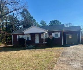 871 Bethany Church Road, Forest City, NC 28043