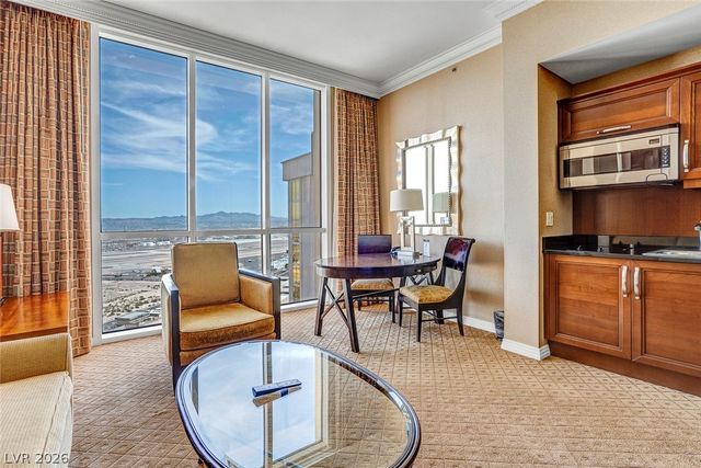 135 East Harmon Avenue 3704, Las Vegas, NV 89109